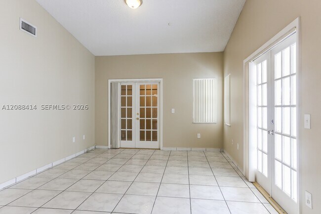 Building Photo - 4705 SW 143rd Ave