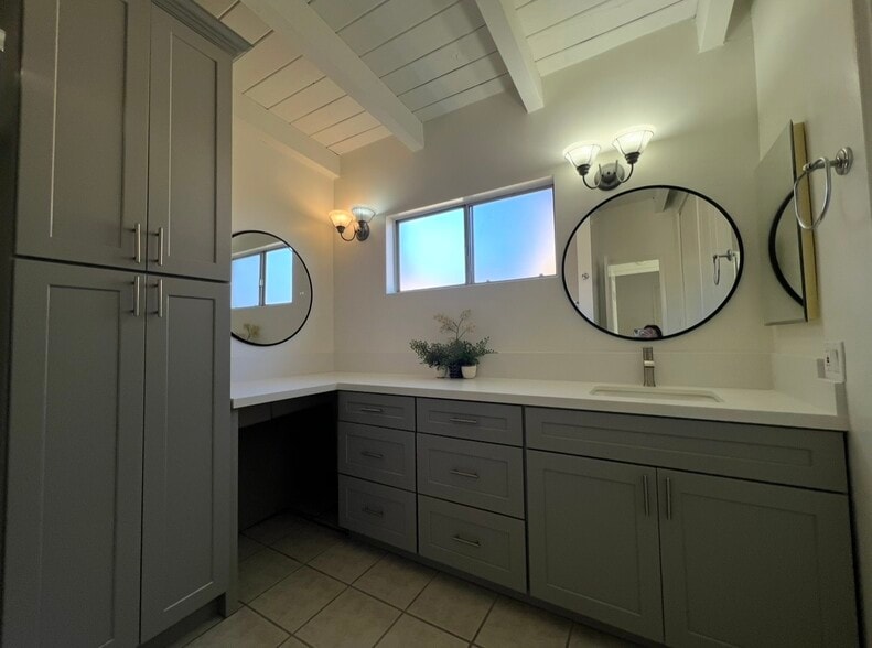 Building Photo - 2113 Clark Ln