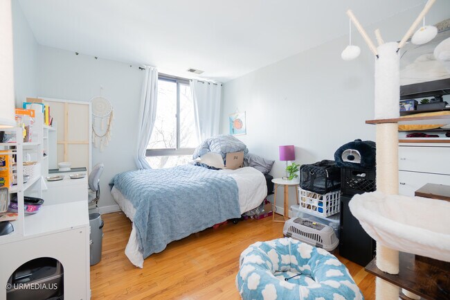 Building Photo - 2201 N Cleveland Ave