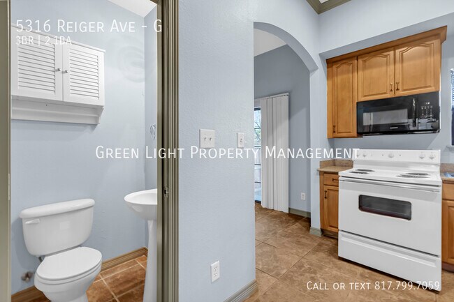 Building Photo - 5316 Reiger Ave