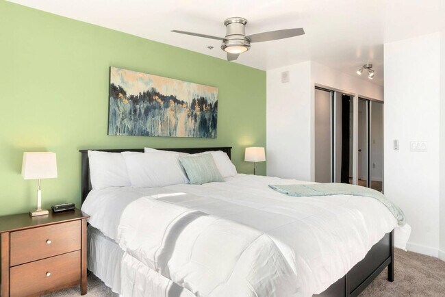 Building Photo - 1325 Stout St