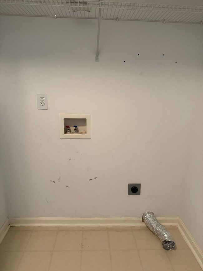 Building Photo - Cozy Townhome in Rachels Keep!