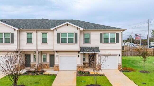 Building Photo - 469 Westgate Wy