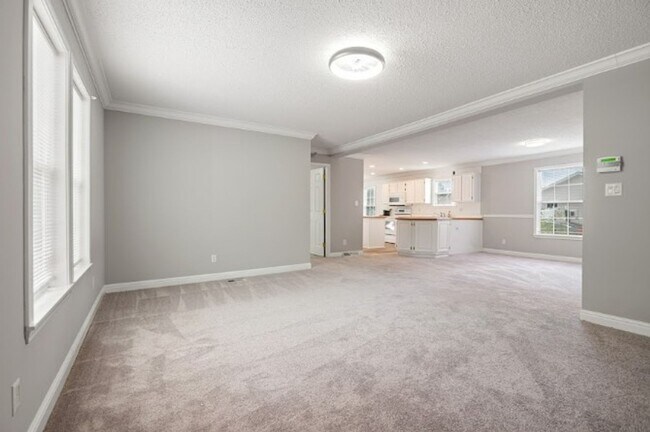 Building Photo - Charming 4 bedroom home in South Raleigh!