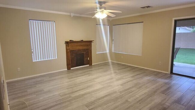 Building Photo - 5-bedroom in the heart of Gilbert