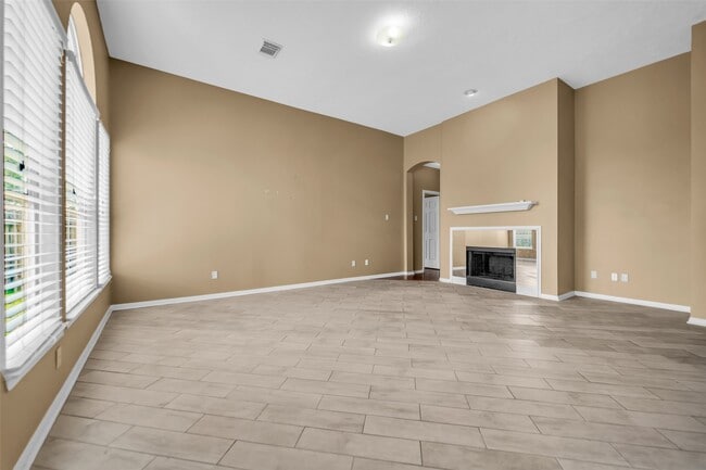 Building Photo - 1046 Willersley Ln
