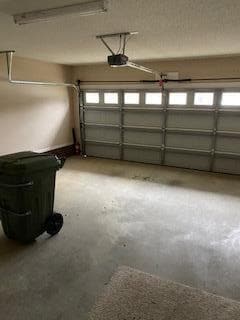 Building Photo - 3583 Beacon Dr