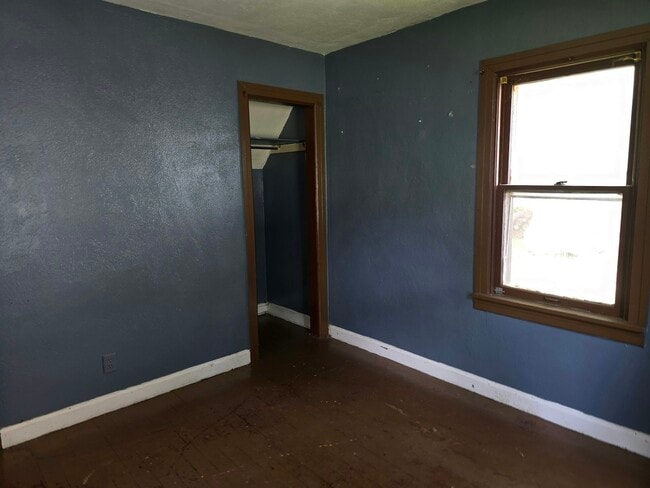 Building Photo - 3031 W Meidroth St