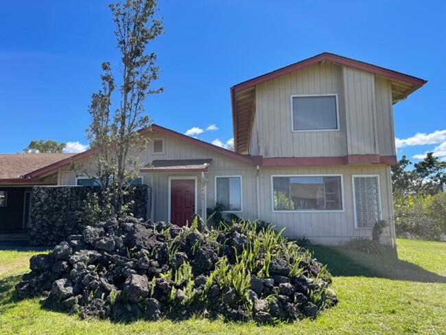 Building Photo - Country Living with an Ocean View