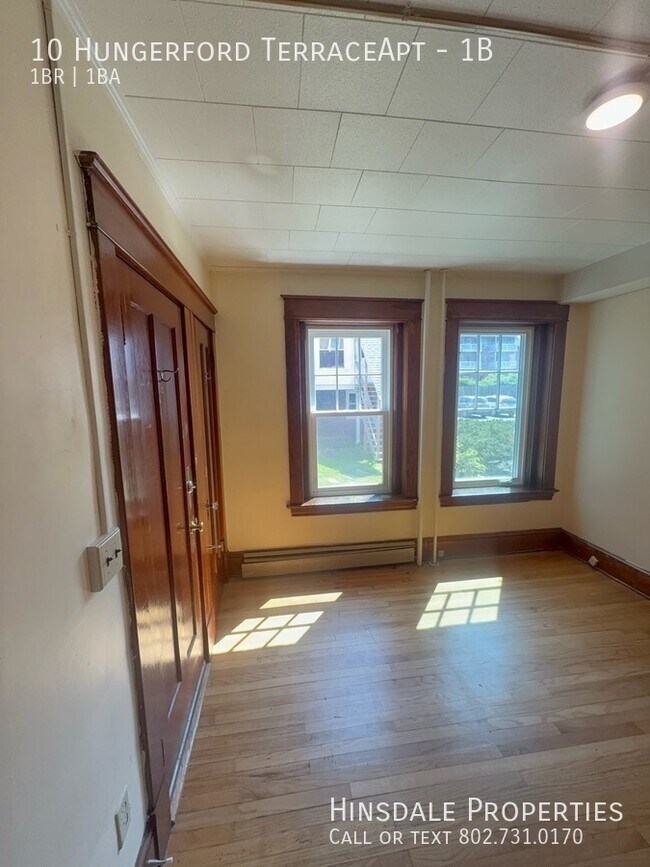 Building Photo - 10 Hungerford TerraceApt