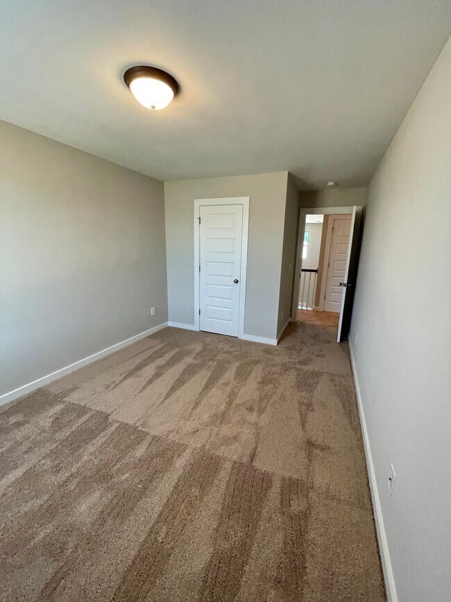 Building Photo - Home for Rent in Cullman, AL!! Available t...