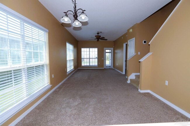 Building Photo - 4006 Glenway Dr