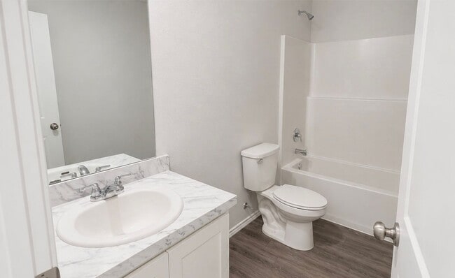 Building Photo - 3518 Silver Springs Court