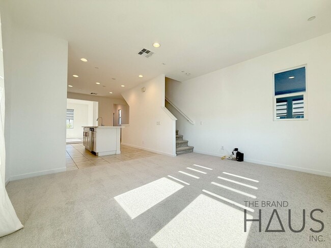 Building Photo - Modern Farmhouse-Style 2Bed 2.5Bath Twenty8 Walk Gated Community