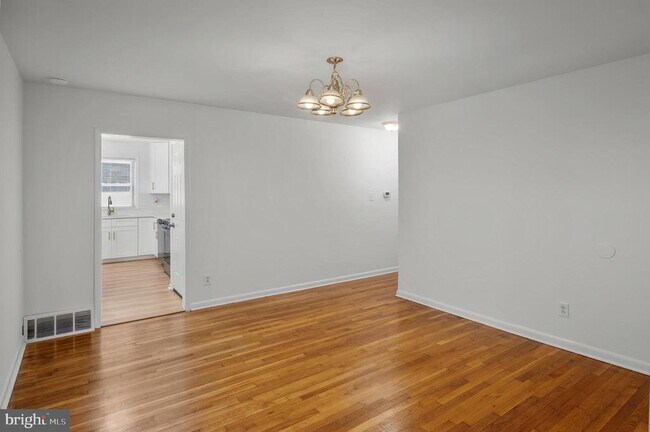 Building Photo - 2510 Davidsonville Rd