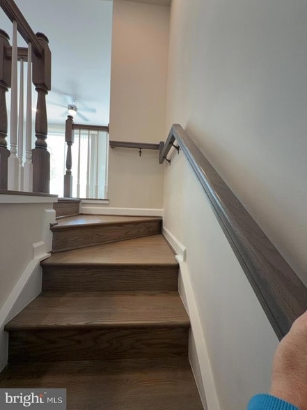 Building Photo - 7231 Mountaineer Dr