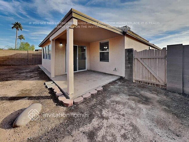 Building Photo - 1868 W Renaissance Ave