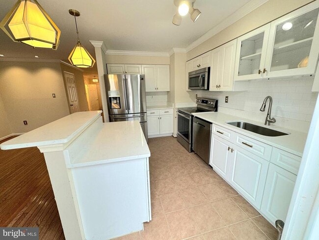 Building Photo - 2722 Hunters Gate Terrace