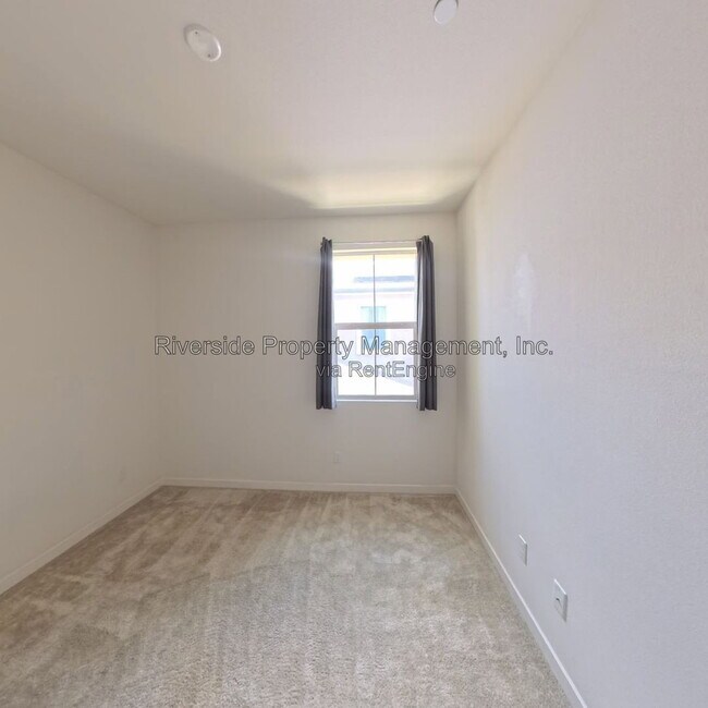 Building Photo - 16008 Jamie Ln