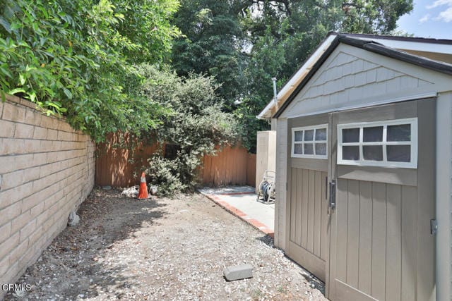 Building Photo - 4841 Crown Ave