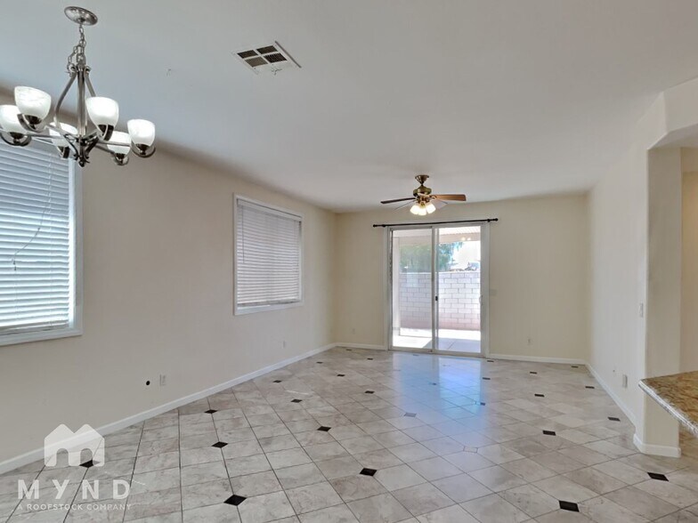Building Photo - 9101 Ivybridge St