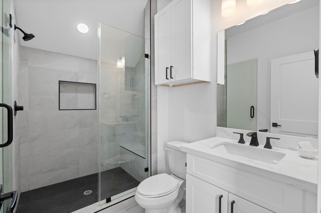 Building Photo - 8707 Ojeman Villas Dr