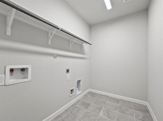Building Photo - 311 Fanpalm Ct
