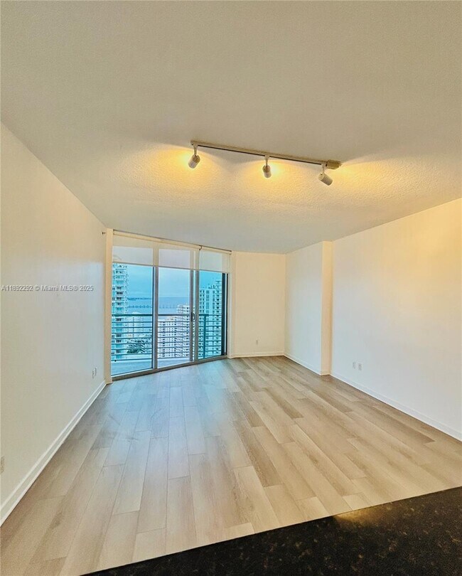 Building Photo - 325 S Biscayne Blvd