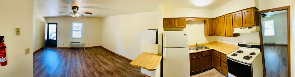 Building Photo - 35 Cedarcrest Ct