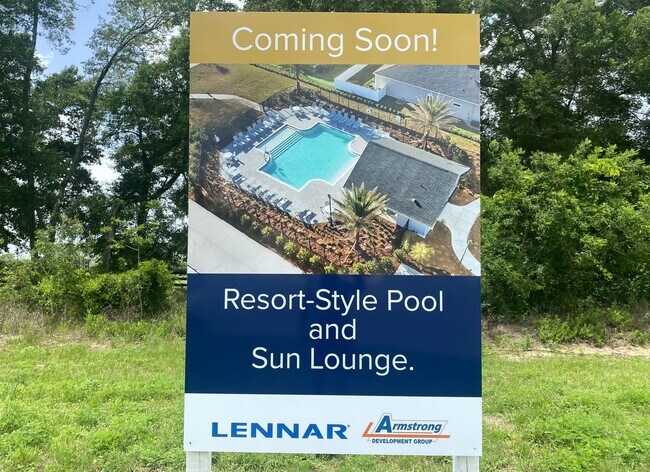 Building Photo - Almost New 3/2/1 Modern Townhome!