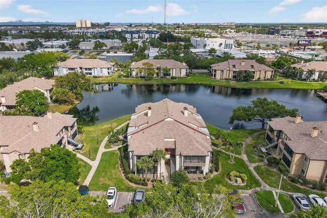 Building Photo - 10263 Gandy Blvd N