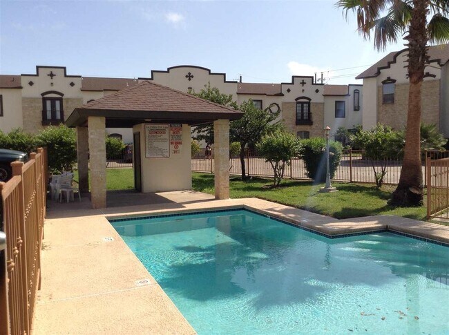 Building Photo - 9811 Sterling Loop