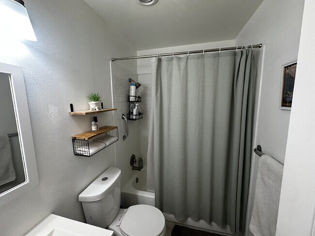 Building Photo - Available June 1st! "Chic & Cozy 1-Bed Furnished Condo in Denver's Desirable Hale Neighborhood! P...