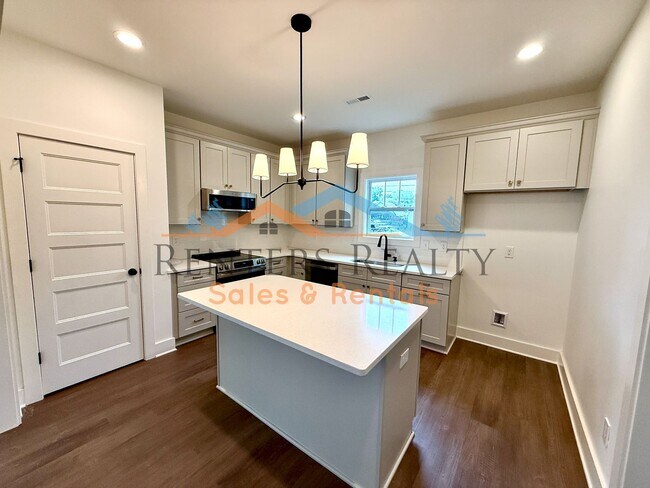 Building Photo - Charming Newer Construction Home with Garage & Fenced Yard