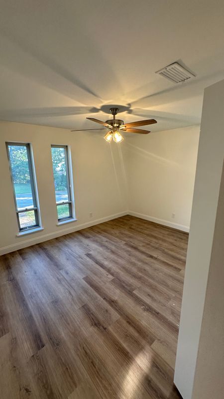 Building Photo - 12805 Rivercrest Dr