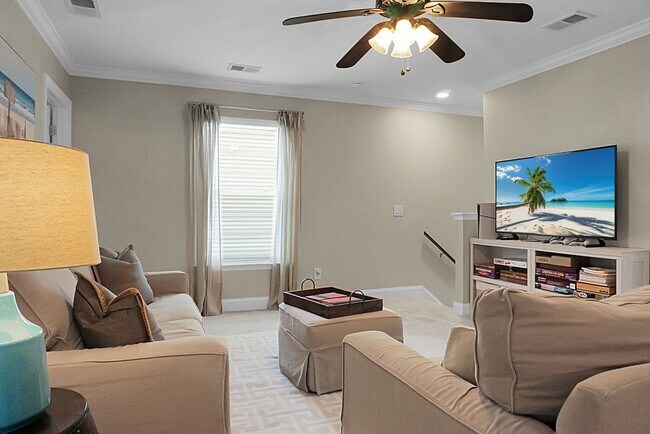 Building Photo - Johns Island 4BR, 2.5 BA Gem: Features Wood Floors, 2-Car Garage, & Community Pool
