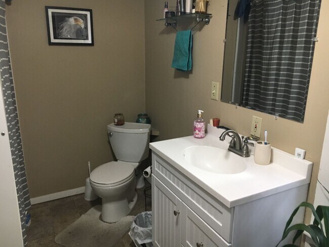 Building Photo - 11-13 Lafayette Street