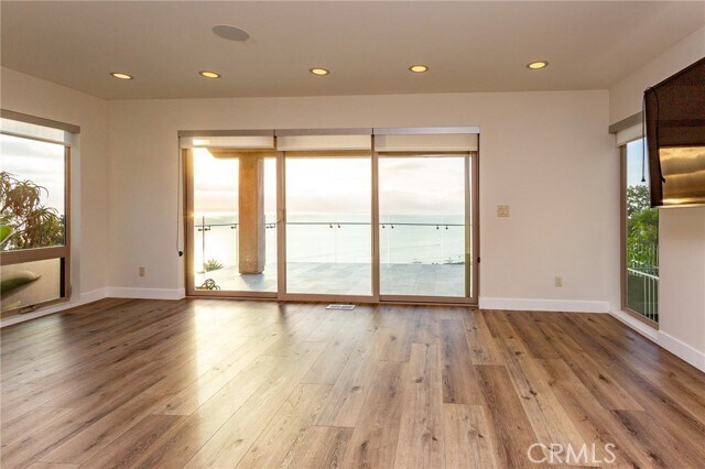 Building Photo - 805 Katella St