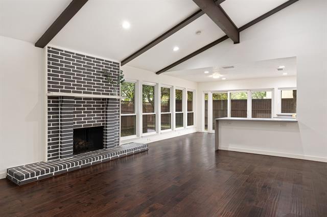 Building Photo - 15751 Mapleview Cir