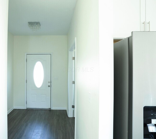 Building Photo - 11921 Warbler Wy