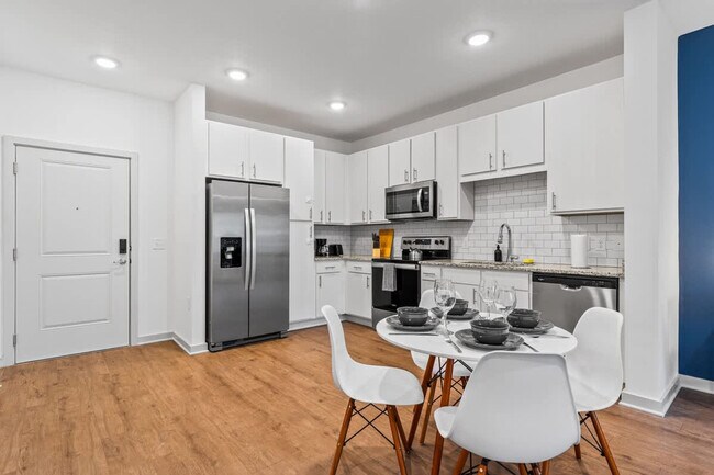 Building Photo - 14532 Star Water Rd