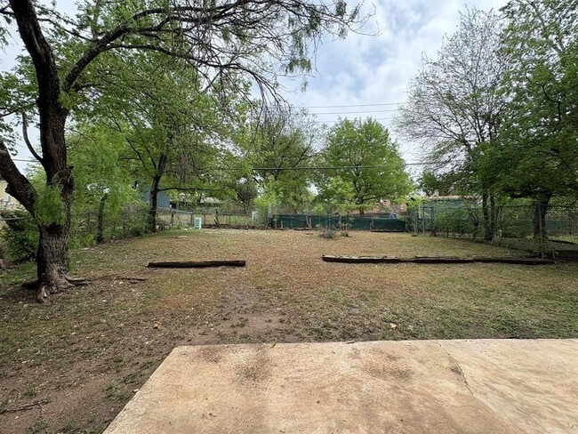 Building Photo - 2524 Chaparral Trail