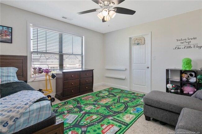 Building Photo - 688 Stonebriar Ave