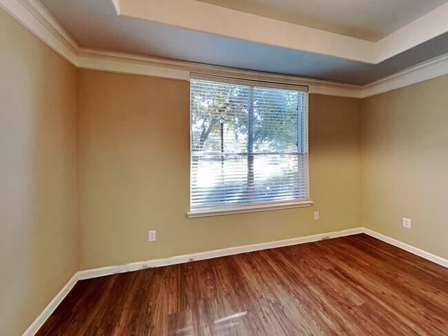 Building Photo - 12403 Fort Dupont Ln