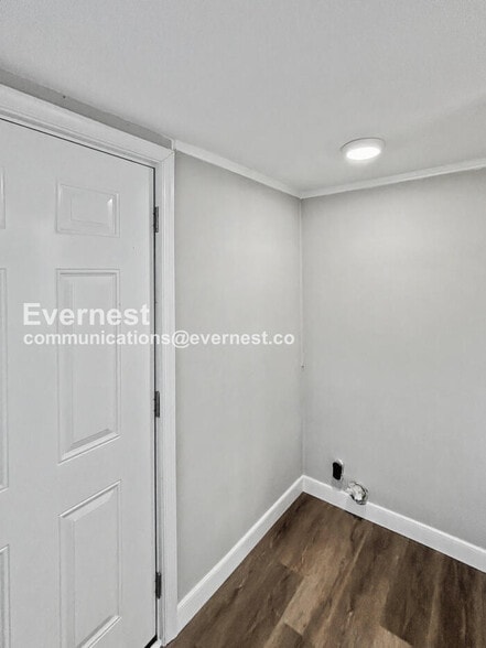 Building Photo - 1006 Turner Rd