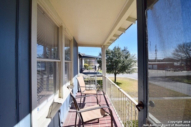 Building Photo - TERRELL HEIGHTS DUPLEX - ALAMO HEIGHTS I.S.D.