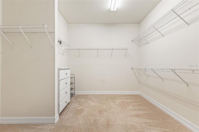 Building Photo - 5517 Potenza Dr