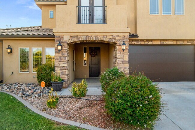 Building Photo - "Spacious 5-Bed Oasis with 3 Baths in Washington, UT – 3,171 Sq Ft of Comfort!"