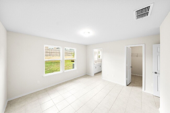 Building Photo - Welcome Home! Sterling Ridge