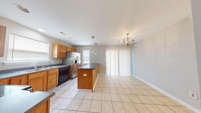 Building Photo - 10131 Ballyclare Ct